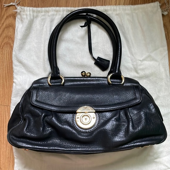 Marc Jacobs leather top handle / shoulder bag. Black leather with gold hardware - Picture 3 of 13